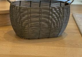 Modern basket